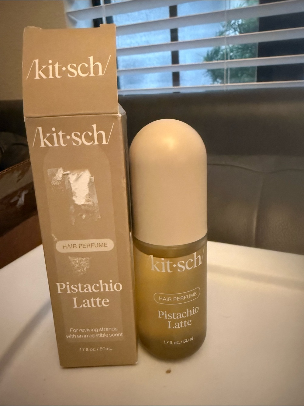 Kitsch Pistachio Latte Hair Perfume - Picture 4 of 5
